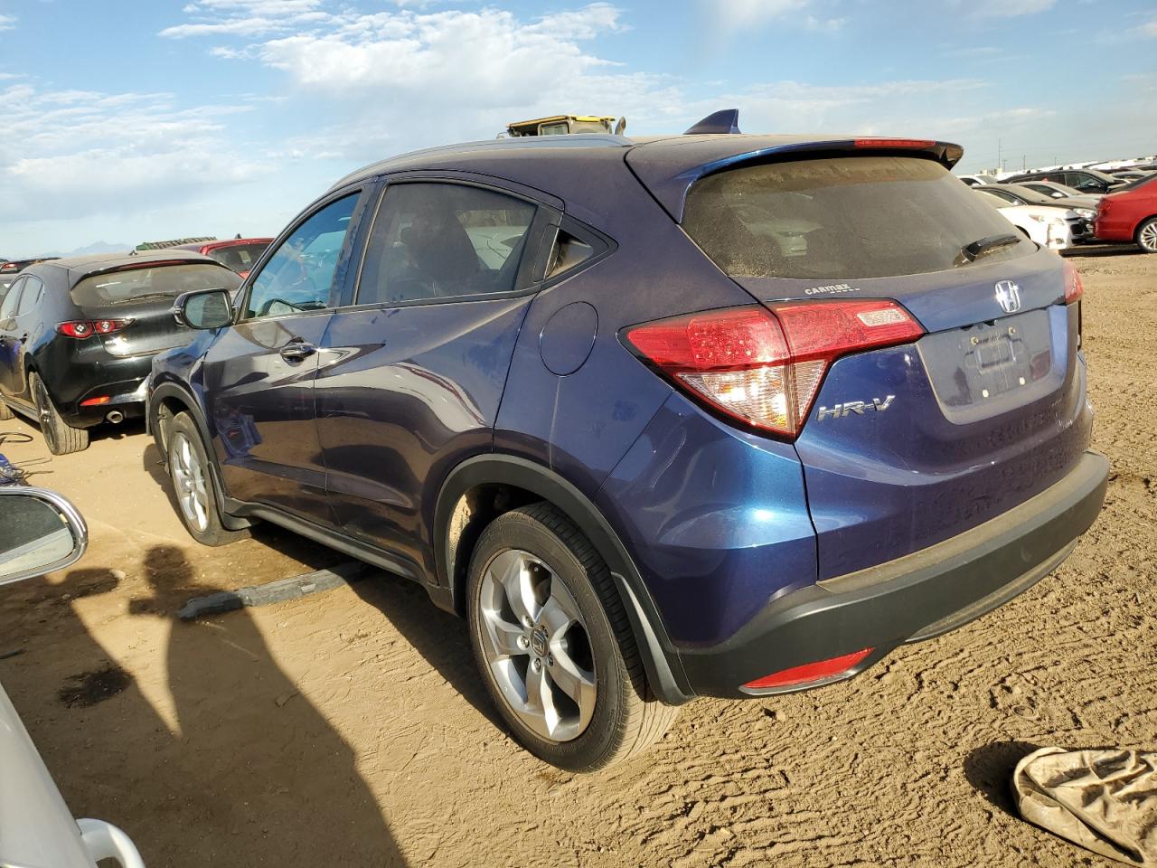 2016 Honda HR-V - Image 2