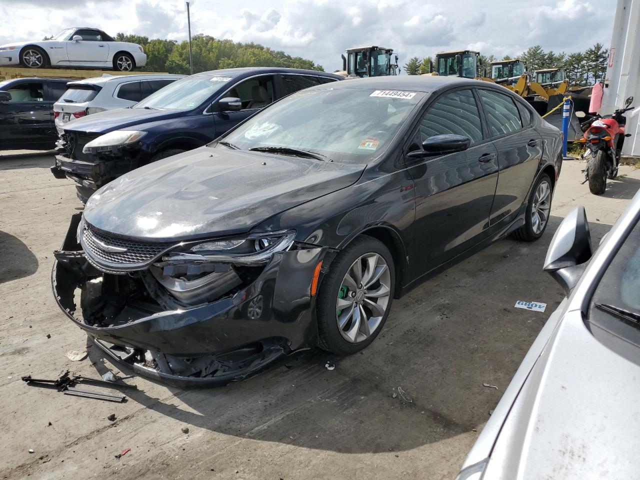 1C3CCCDG4FN636675 2015 Chrysler 200 S