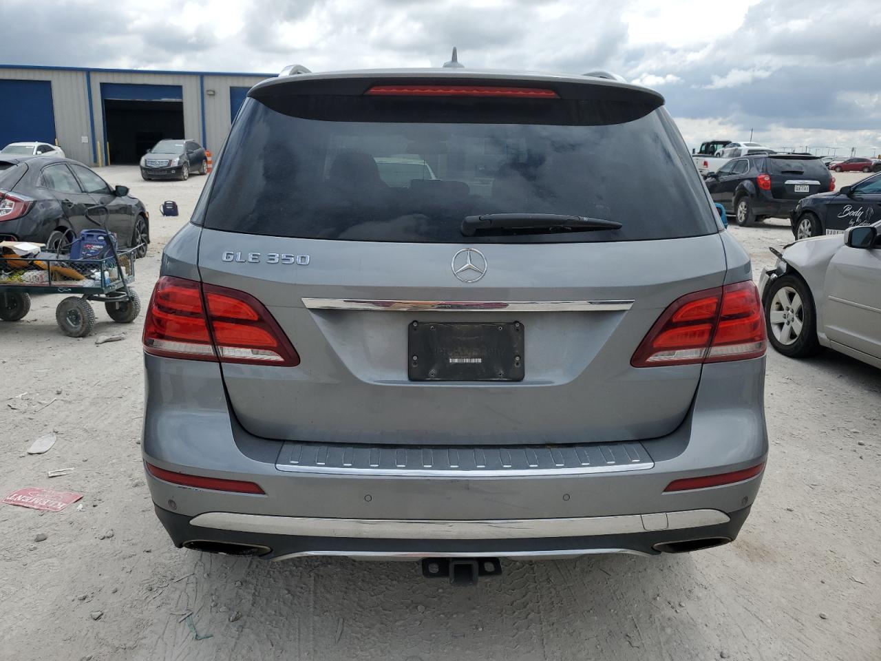 4JGDA5JB1GA639273 2016 Mercedes-Benz Gle 350