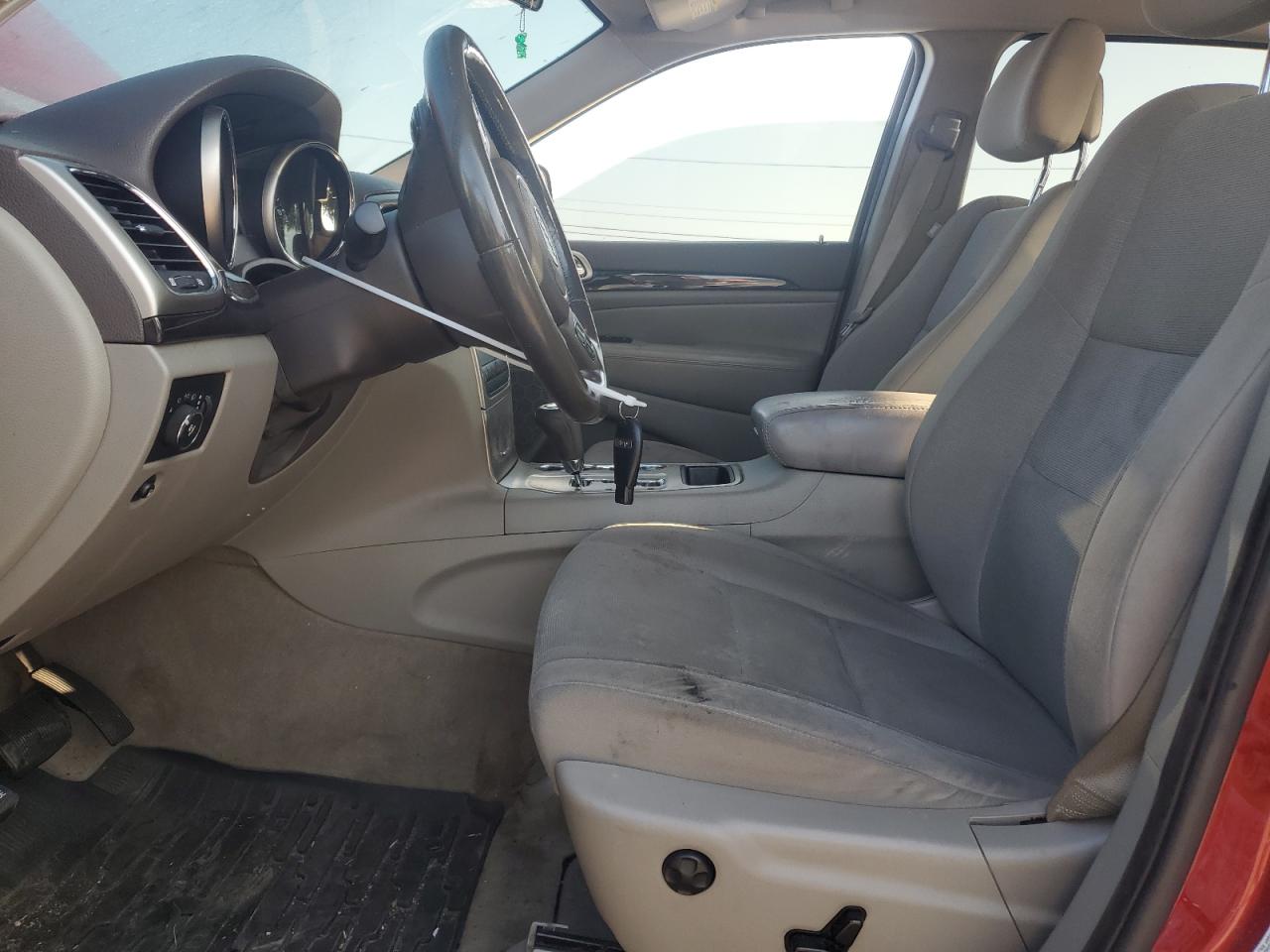 2011 Jeep Grand Cherokee - Image 7