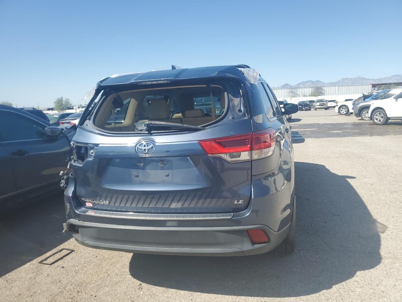 VIN 5TDZZRFH8HS219179 2017 TOYOTA HIGHLANDER no.6