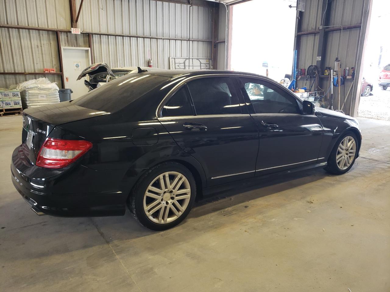 WDDGF81X89R080931 2009 Mercedes-Benz C 300 4Matic