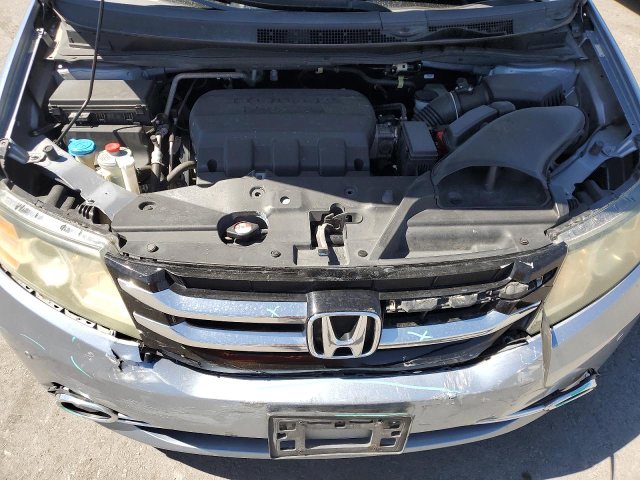 2014 Honda Odyssey - Image 12