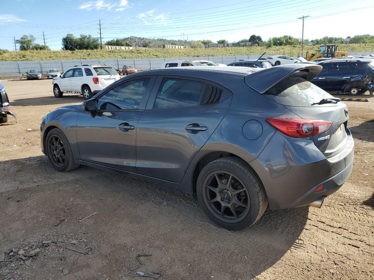 3MZBM1J74GM307030 2016 MAZDA 3 - Image 2