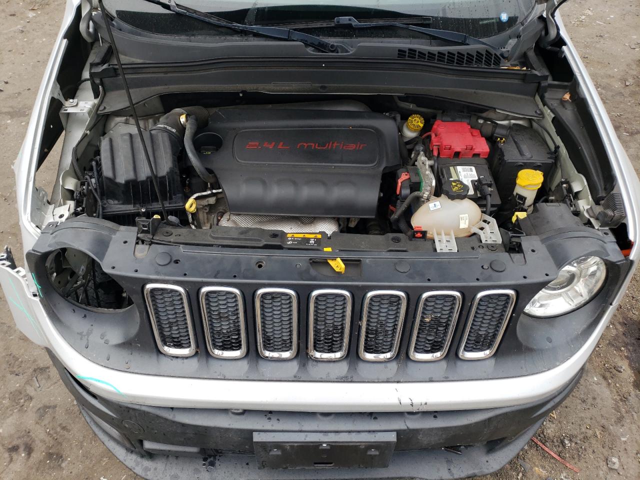 ZACCJABB0JPH14611 2018 Jeep Renegade Latitude