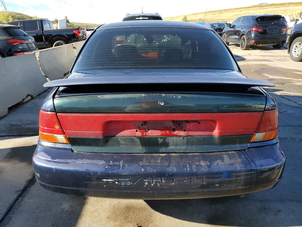 1G8ZJ5272XZ141986 1999 Saturn Sl2