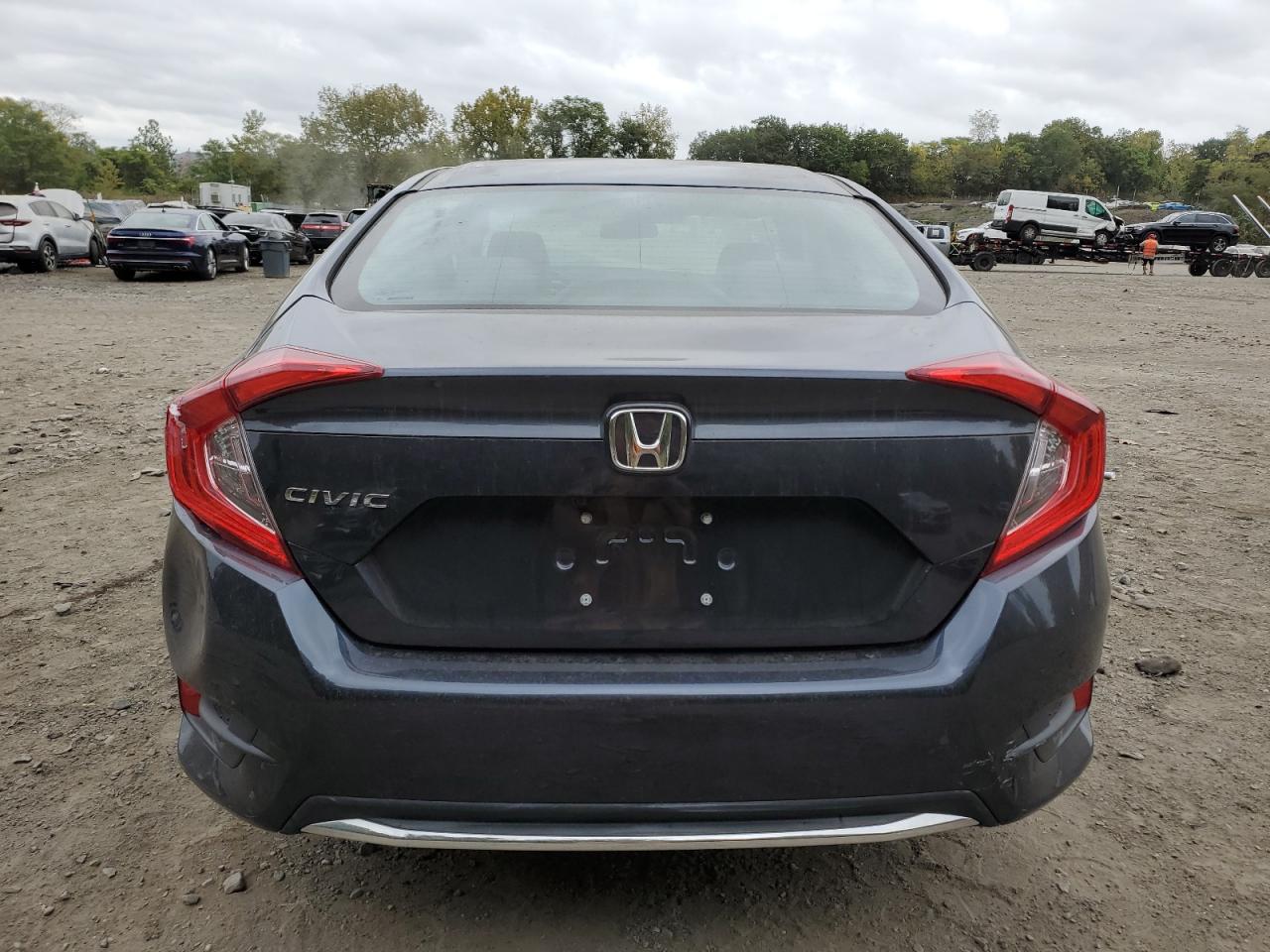 2HGFC2F67KH502027 2019 Honda Civic Lx