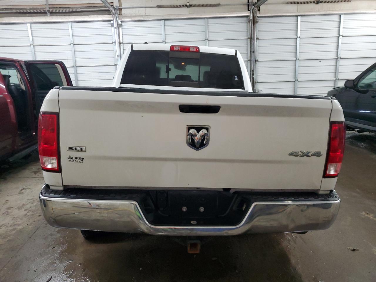 1C6RR7TT3KS513155 2019 Ram 1500 Classic Slt