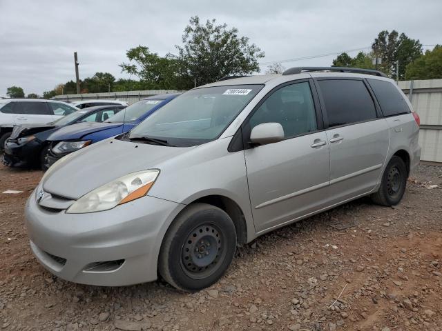 2010 Toyota Sienna Ce