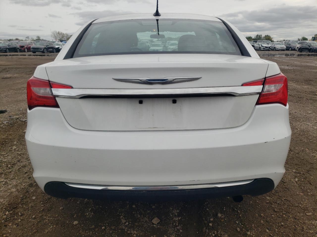 2014 Chrysler 200 Lx VIN: 1C3CCBAB8EN141686 Lot: 72707484