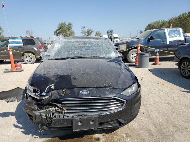 3FA6P0HD1LR235918 Ford Fusion SE 5