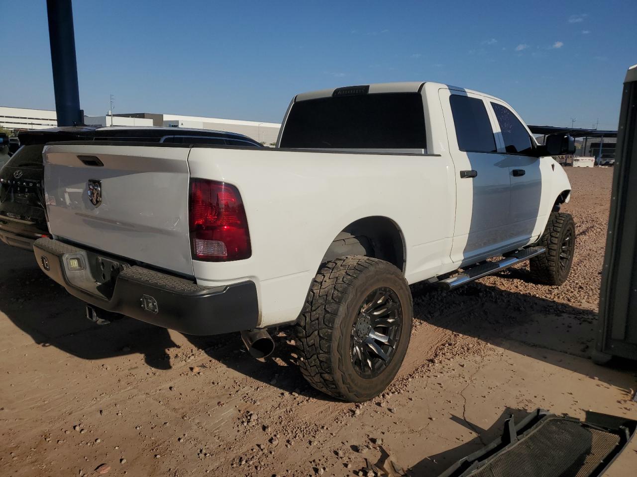 2018 Ram 2500 St VIN: 3C6UR5CLXJG418905 Lot: 70842534