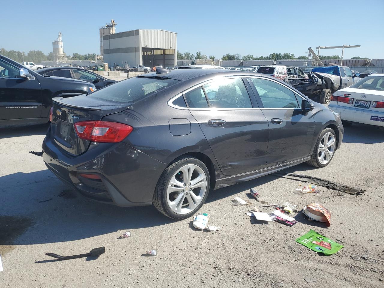 2016 Chevrolet Cruze - Image 3