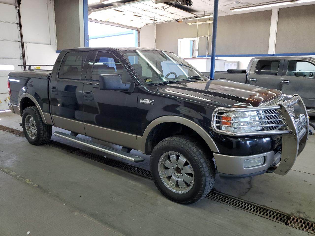 2004 Ford F-150 - Image 4