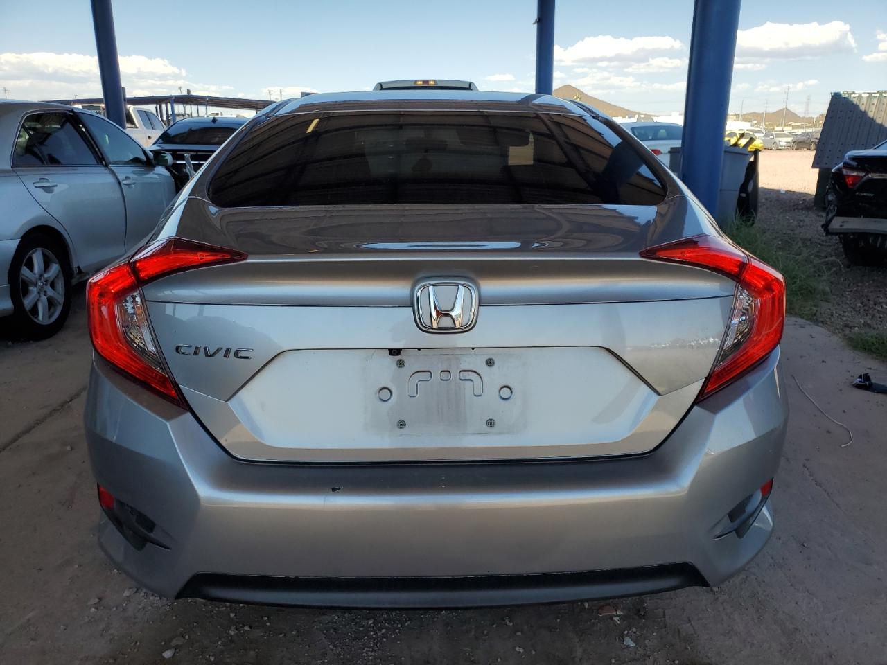 19XFC2F51GE245066 2016 Honda Civic Lx