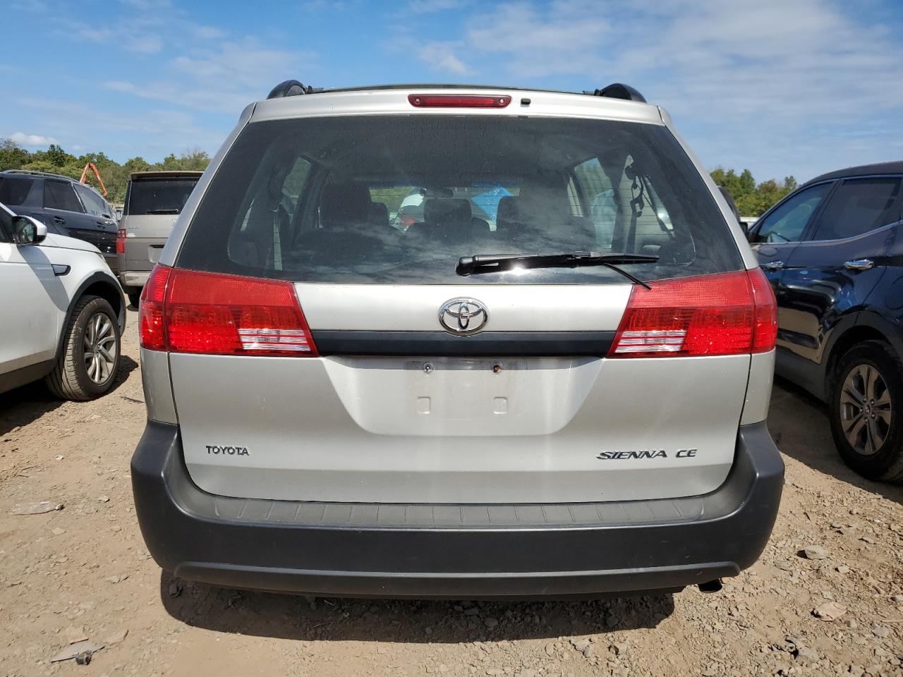 2005 Toyota Sienna Ce VIN: 5TDZA23C55S378955 Lot: 72157044