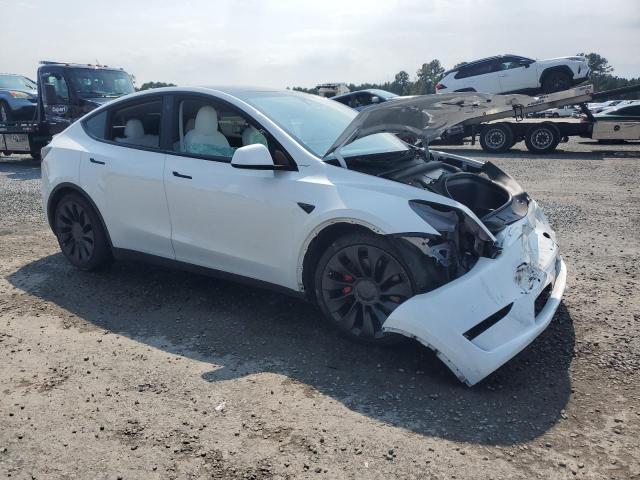 7SAYGDEF3NF524130 Tesla Model Y  4