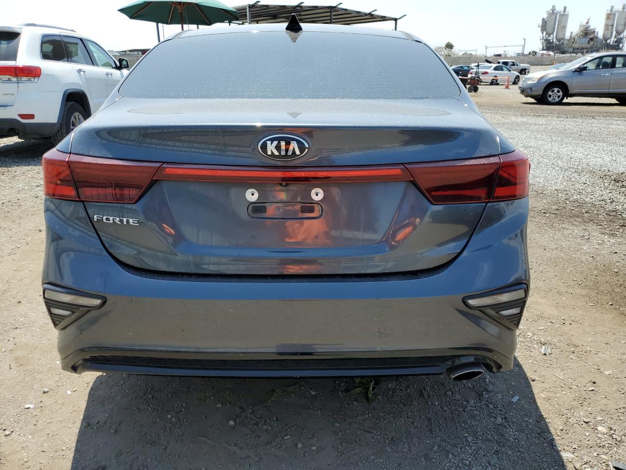 2019 Kia Forte Fe VIN: 3KPF24ADXKE064523 Lot: 73586924