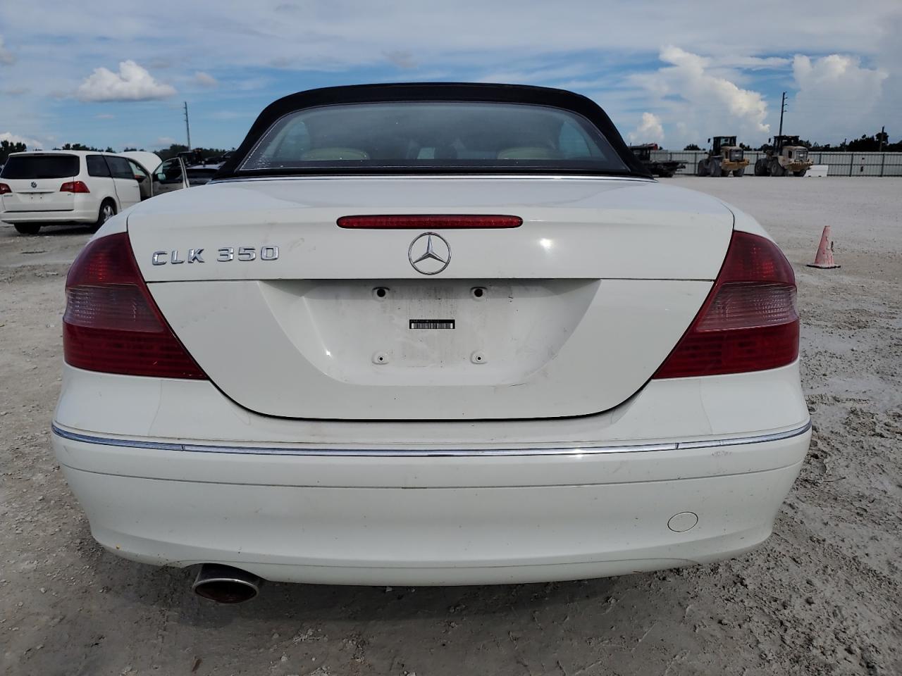 2008 Mercedes-Benz Clk 350 VIN: WDBTK56F78F251122 Lot: 73884774