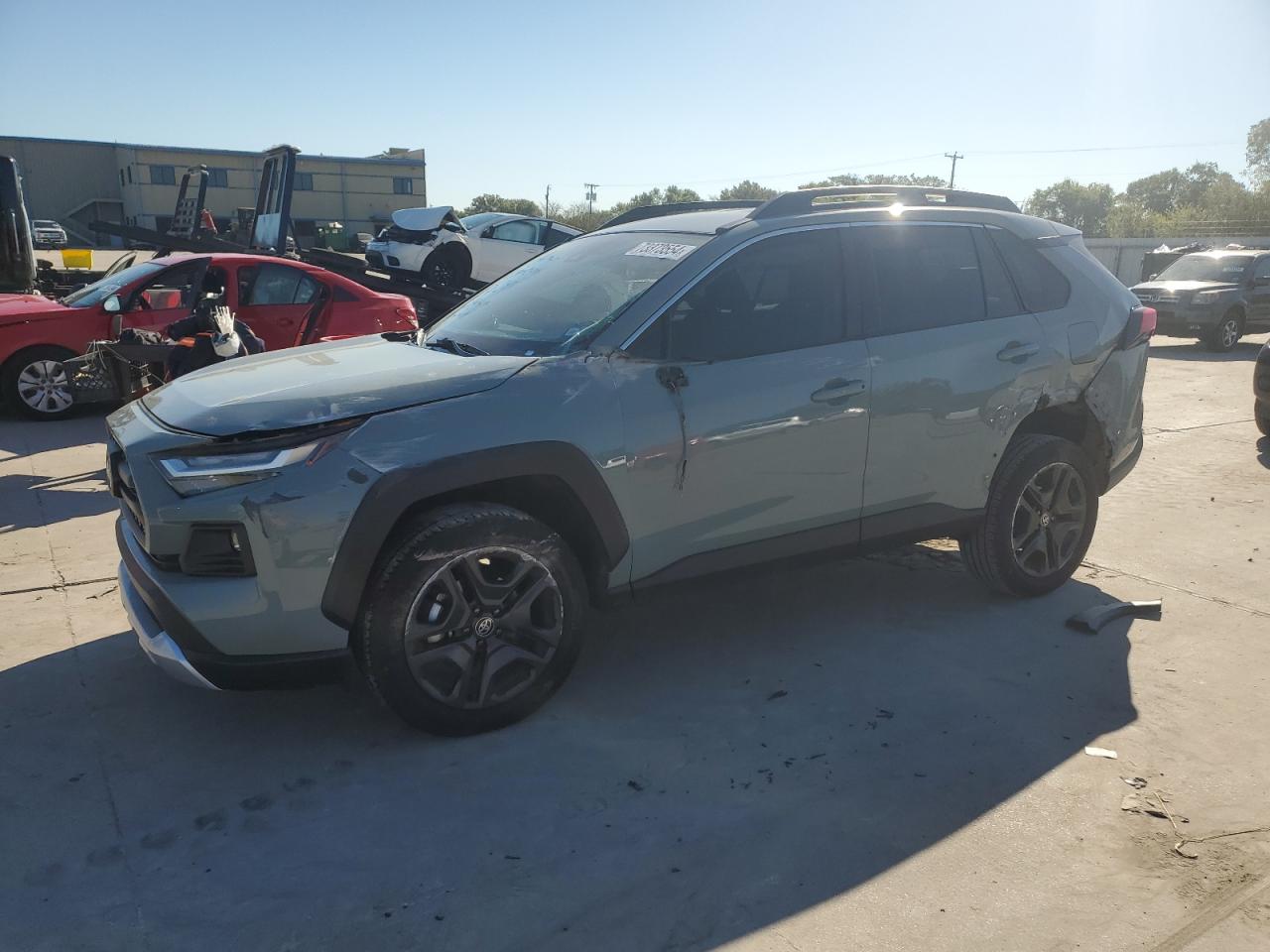 2T3J1RFV2PW345366 2023 TOYOTA RAV 4 - Image 1