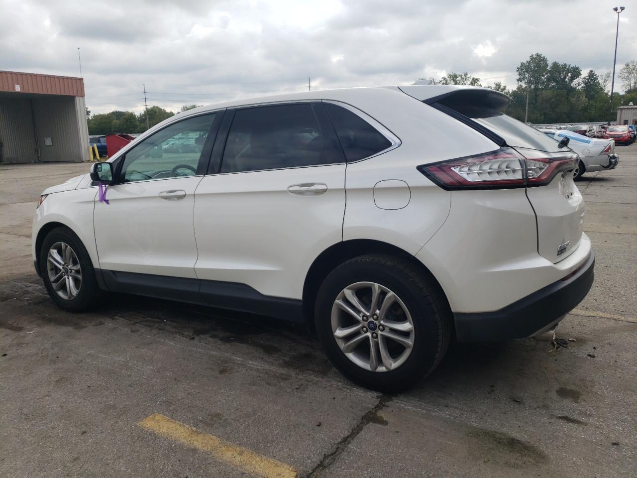 2016 Ford Edge - Image 2