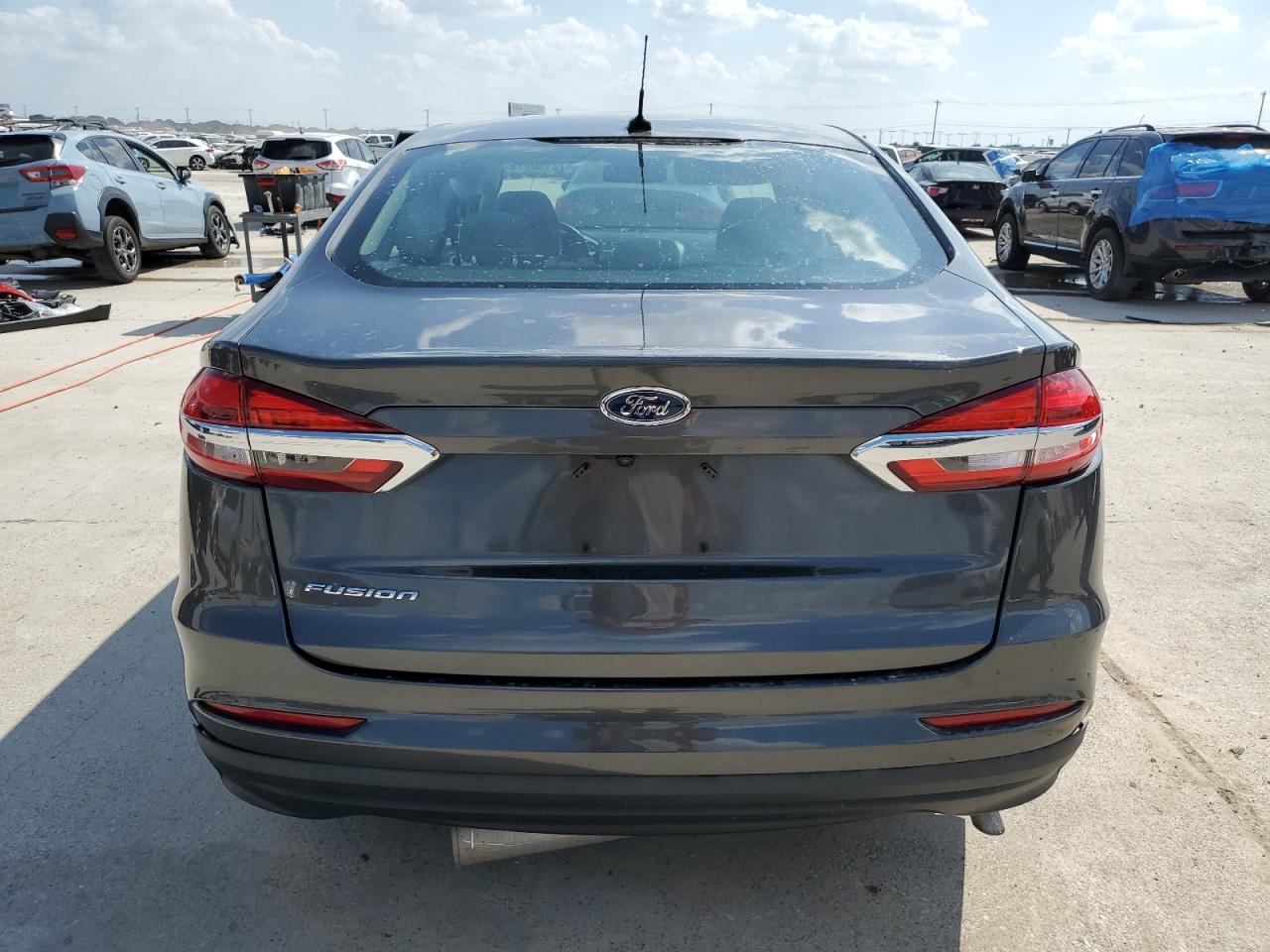 2019 Ford Fusion - Image 6