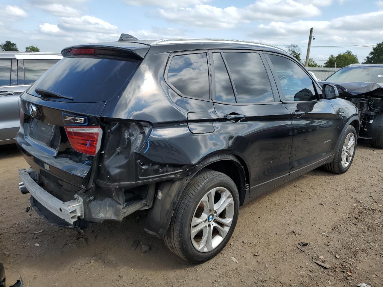 VIN 5UXWX7C5XH0S19046 2017 BMW X3 no.3