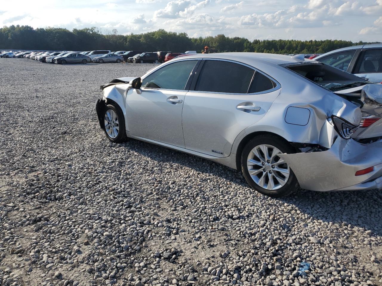 2015 Lexus Es 300H VIN: JTHBW1GG7F2085415 Lot: 71485804