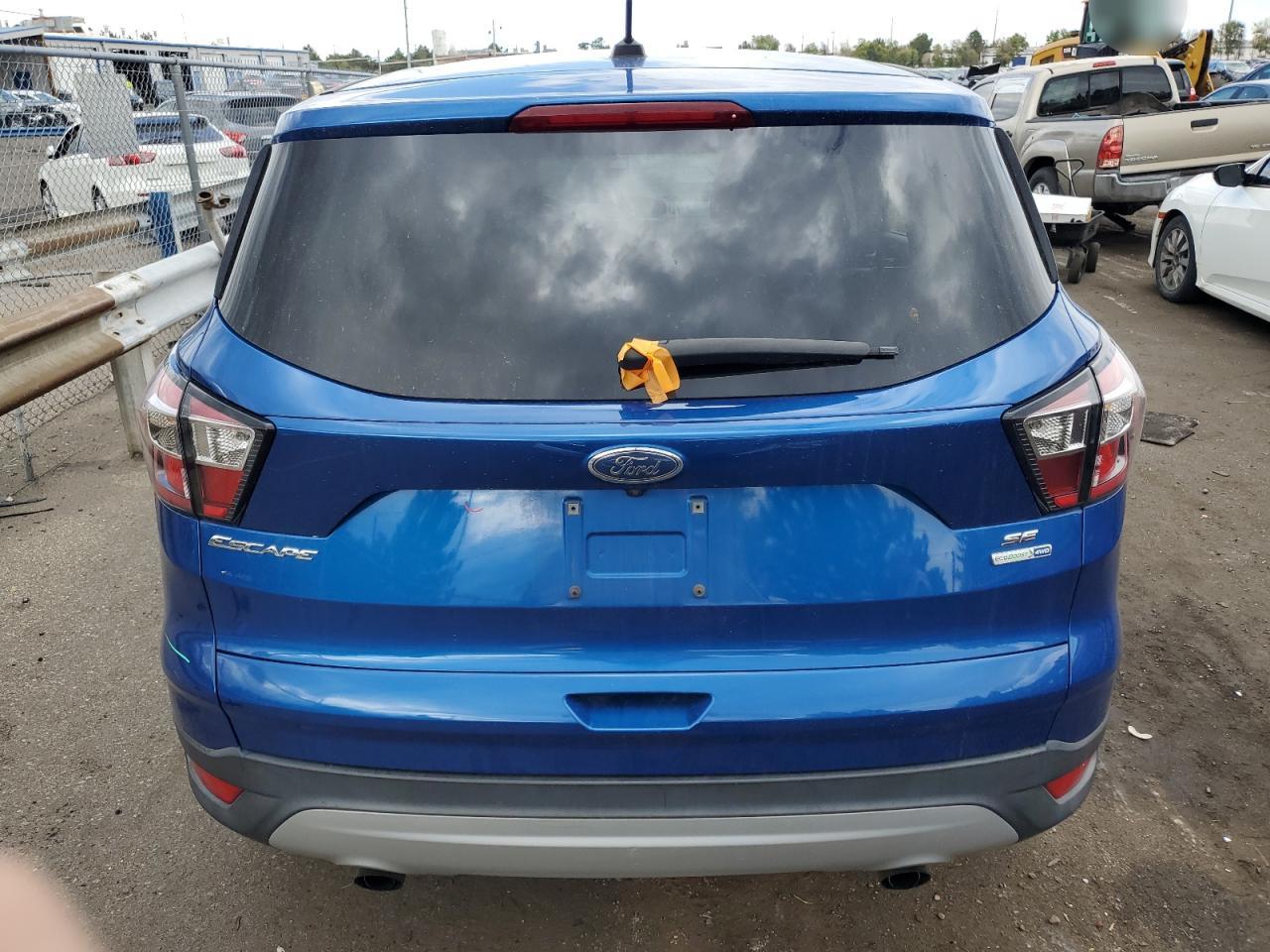 1FMCU9GD3HUC25608 2017 Ford Escape Se