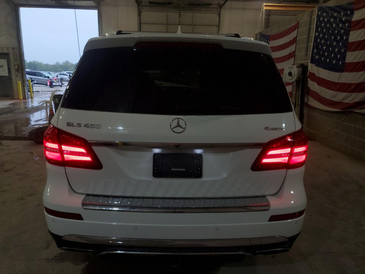 4JGDF6EEXJB044175 2018 Mercedes-Benz Gls 450 4Matic