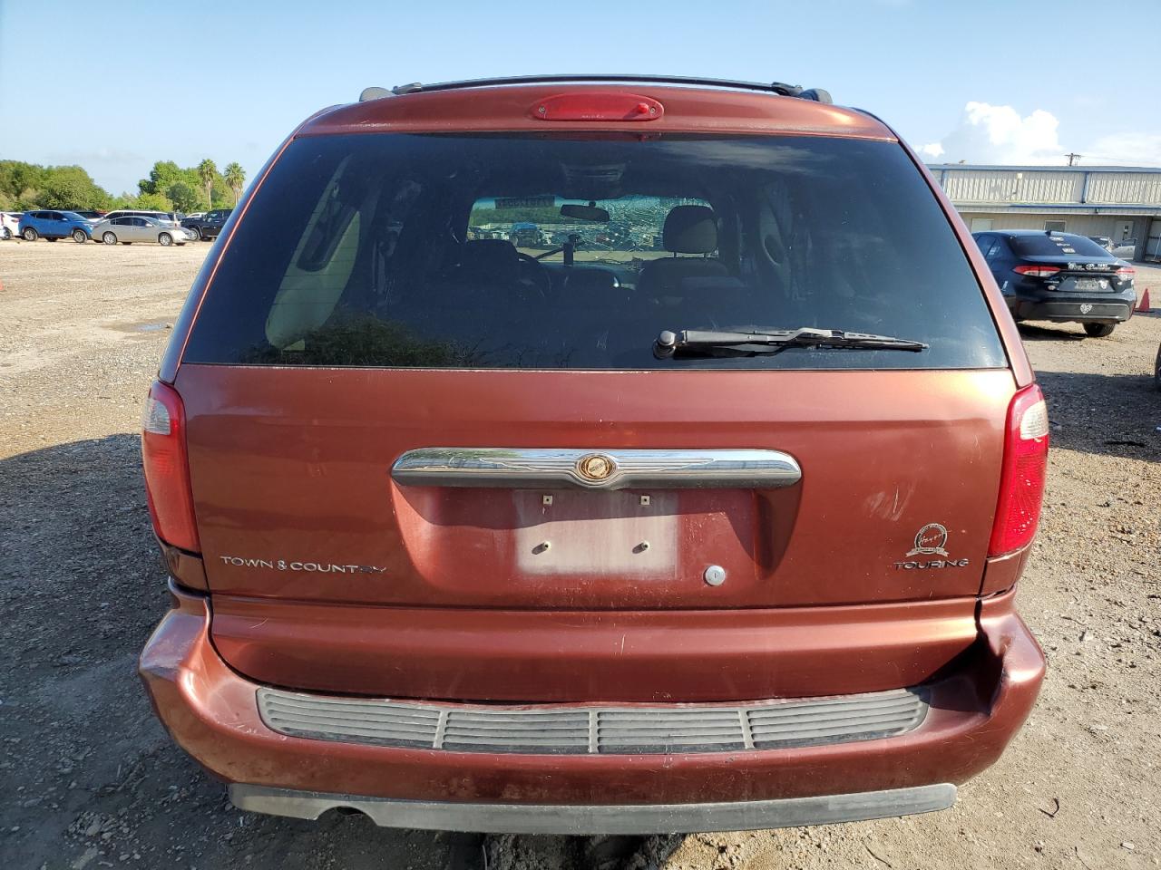 2006 Chrysler Town & Country Touring VIN: 2A4GP54L66R893327 Lot: 71817354