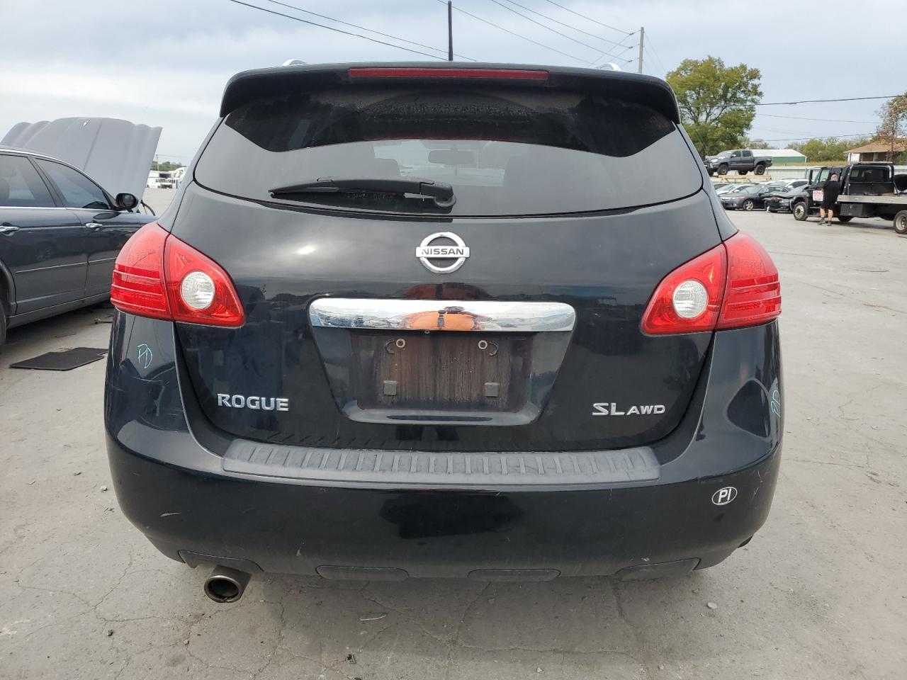 2011 Nissan Rogue S VIN: JN8AS5MV1BW281165 Lot: 70304054