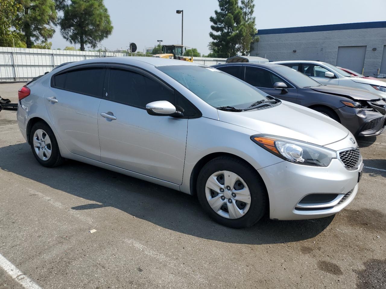 KNAFX4A63G5498947 2016 Kia Forte Lx