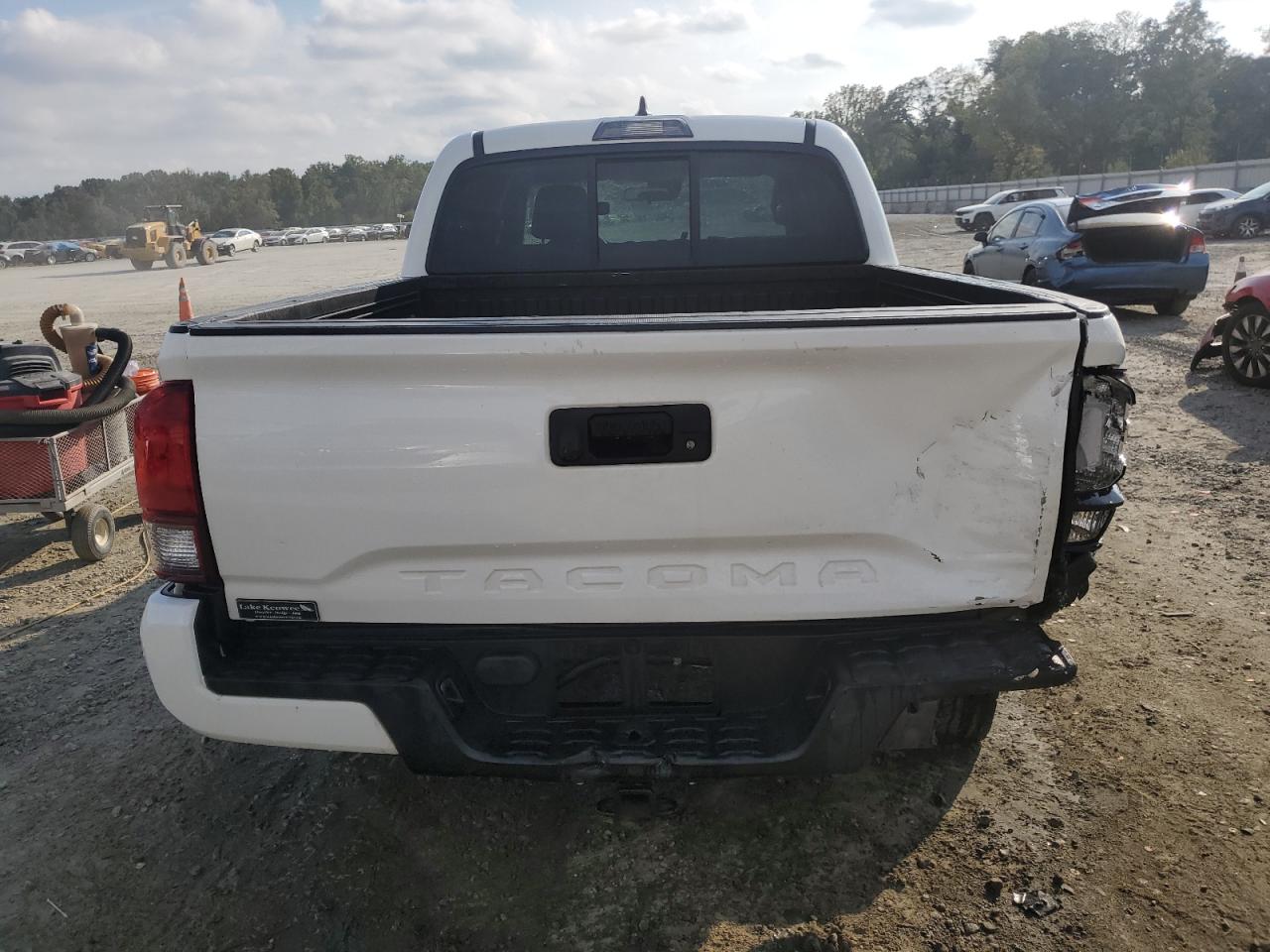 5TFAX5GN3KX140942 2019 Toyota Tacoma Double Cab