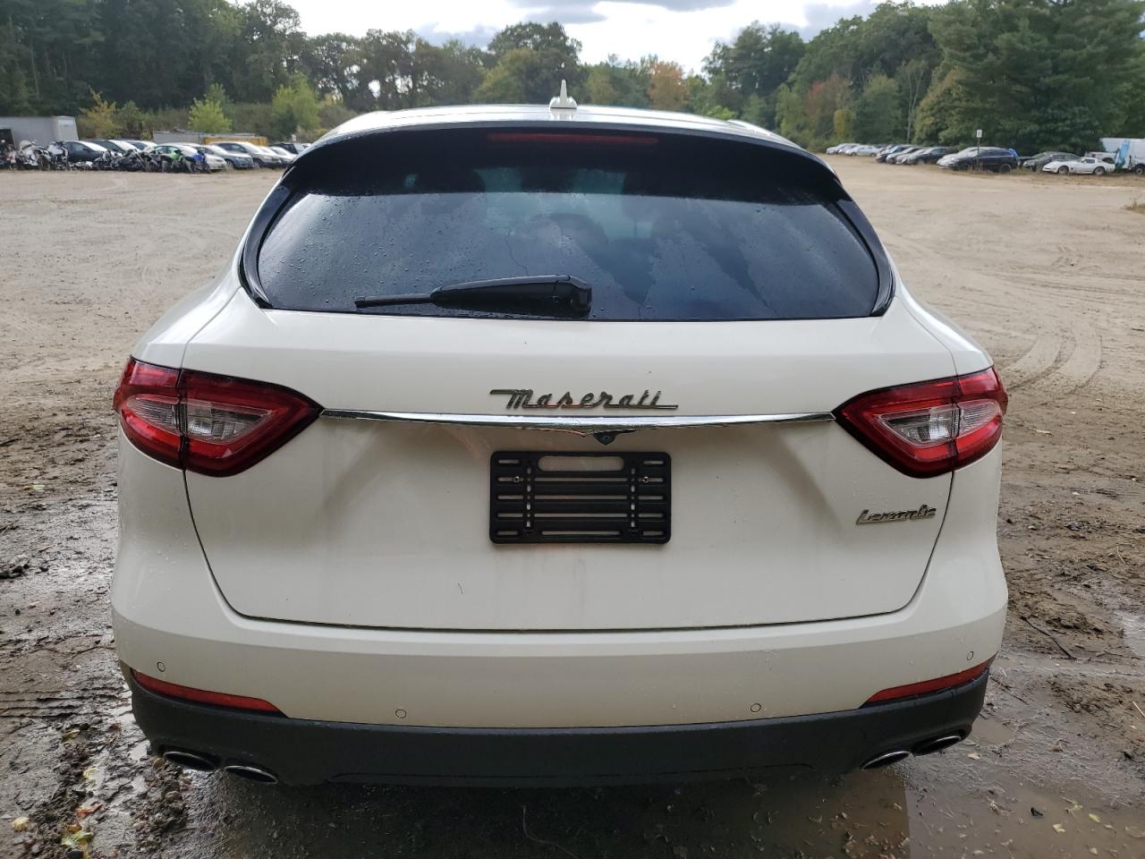 ZN661XUAXHX231492 2017 Maserati Levante