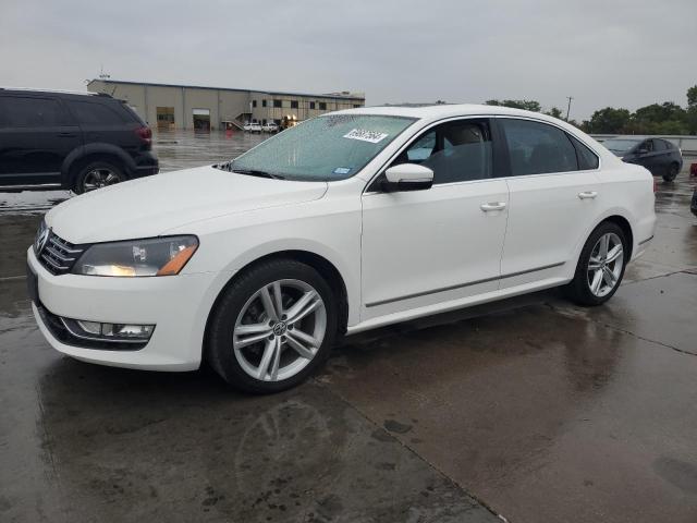 2013 Volkswagen Passat Sel