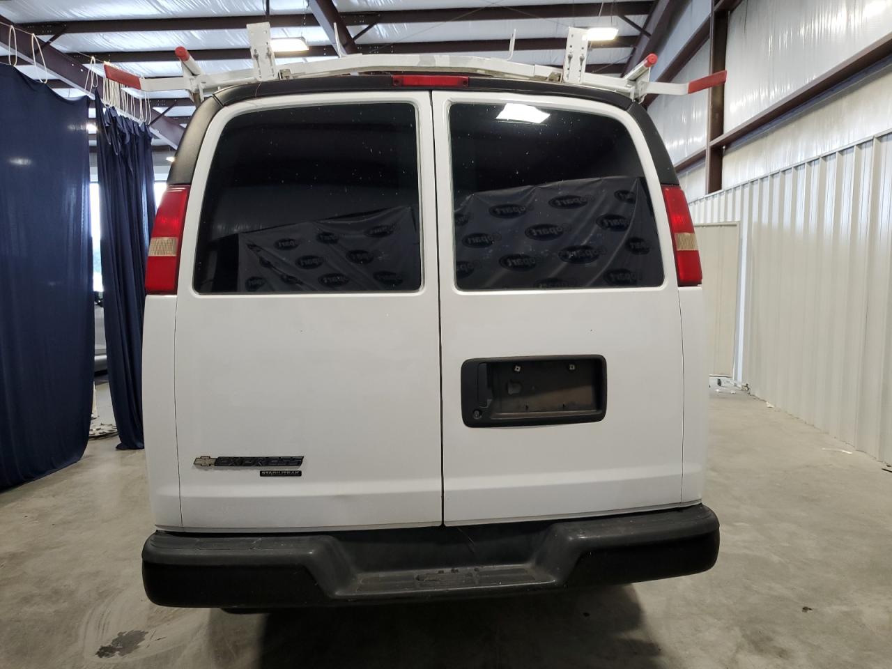 1GCWGFBAXE1207821 2014 Chevrolet Express G2500