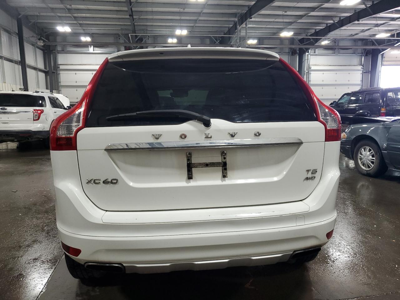 YV4612RK2F2629504 2015 Volvo Xc60 T5 Premier