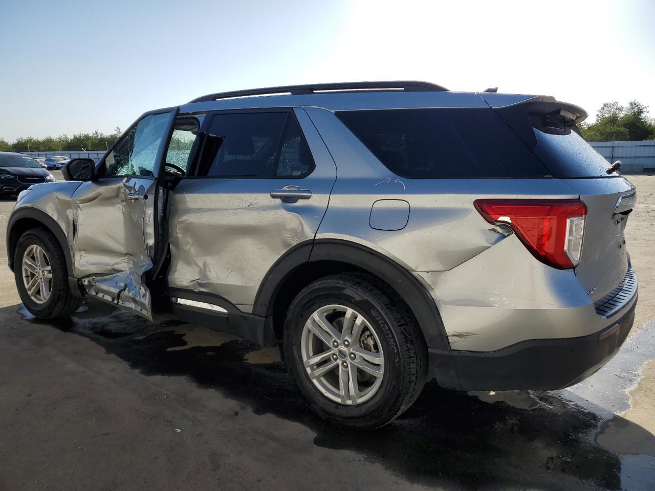 2024 Ford Explorer Xlt VIN: 1FMSK7DH8RGA04518 Lot: 73251884