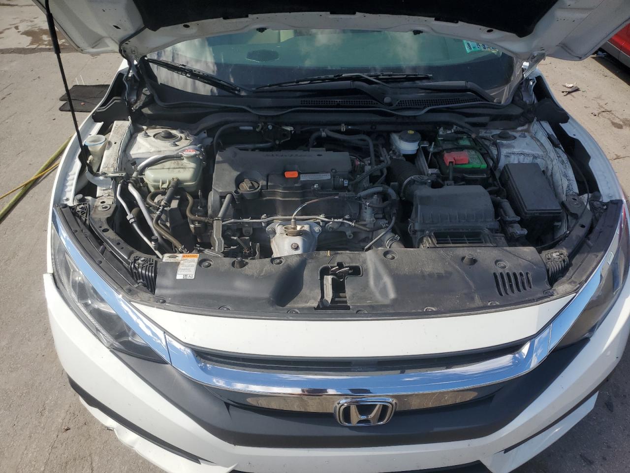 19XFC2F50HE225585 2017 Honda Civic Lx