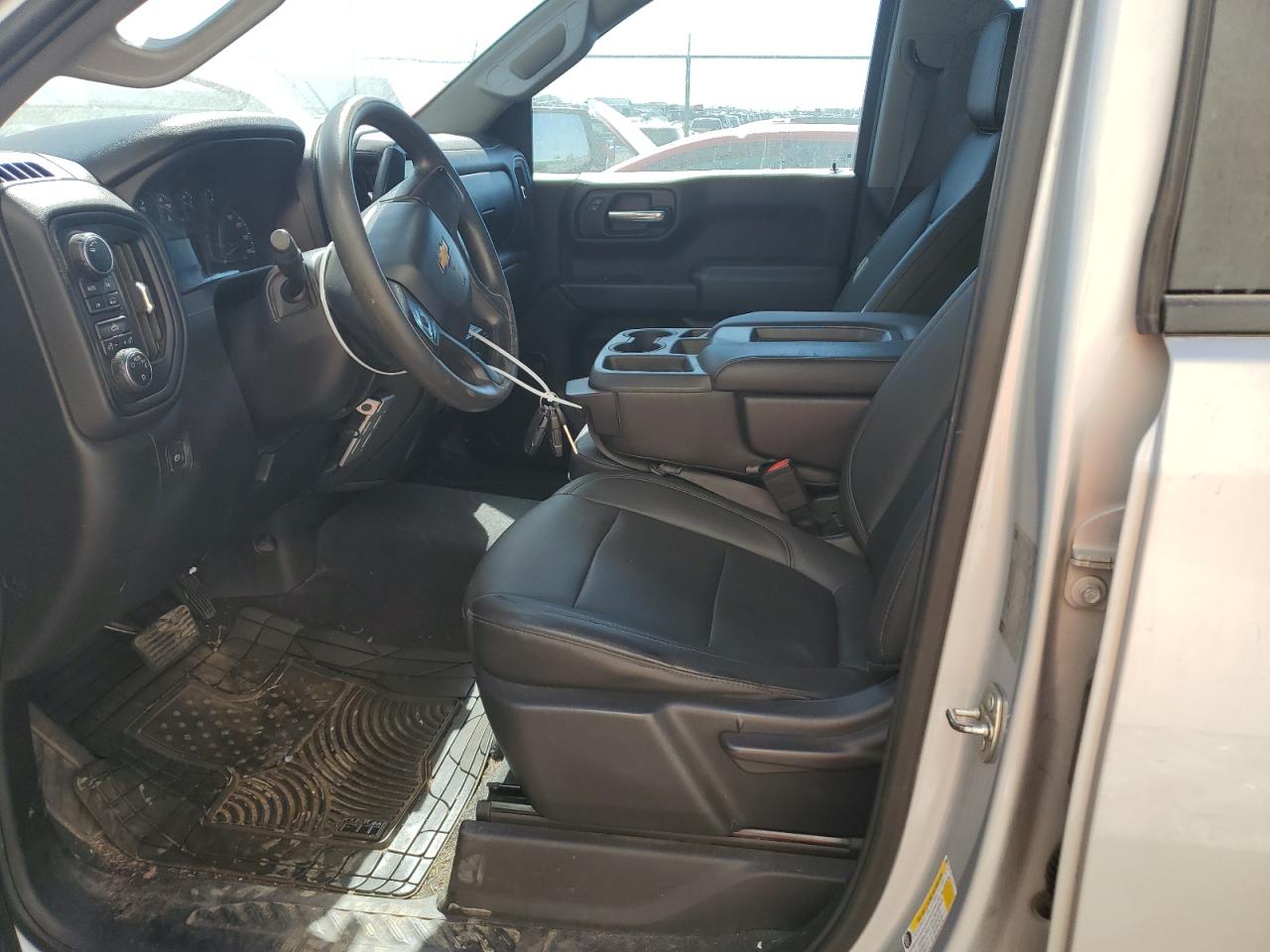 1GCRYAEH3KZ227301 2019 Chevrolet Silverado K1500