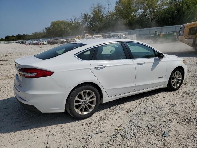  FORD FUSION 2019 Белый