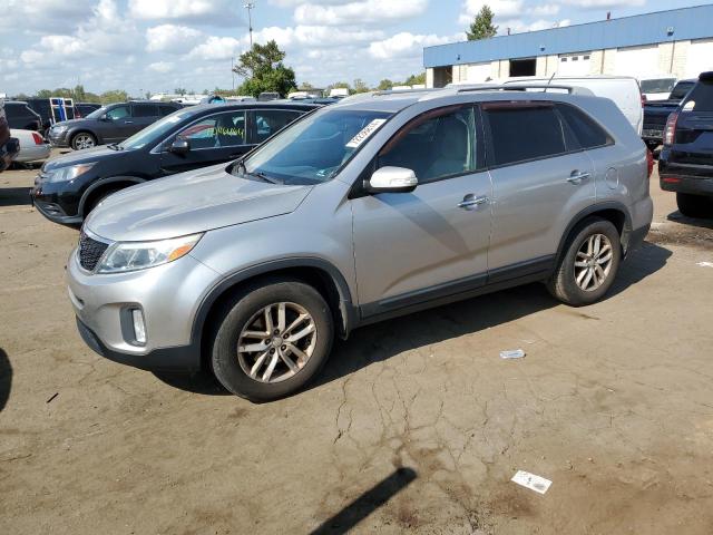 2015 Kia Sorento Lx للبيع في Woodhaven، MI - Rear End