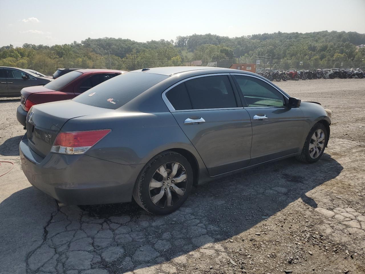 2009 Honda Accord - Image 3