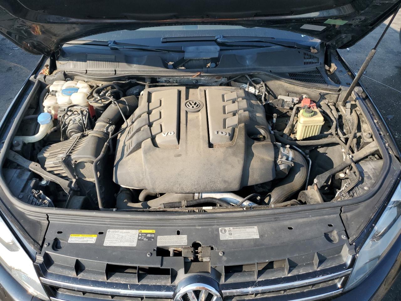 WVGEP9BP4ED007349 2014 Volkswagen Touareg V6 Tdi