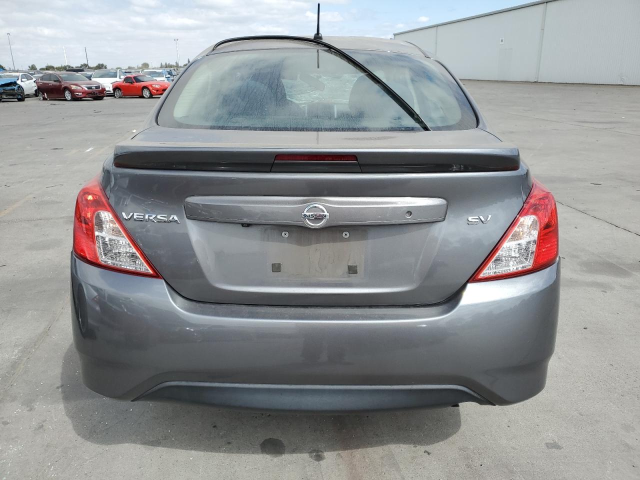 2019 Nissan Versa S VIN: 3N1CN7AP2KL844200 Lot: 70673714