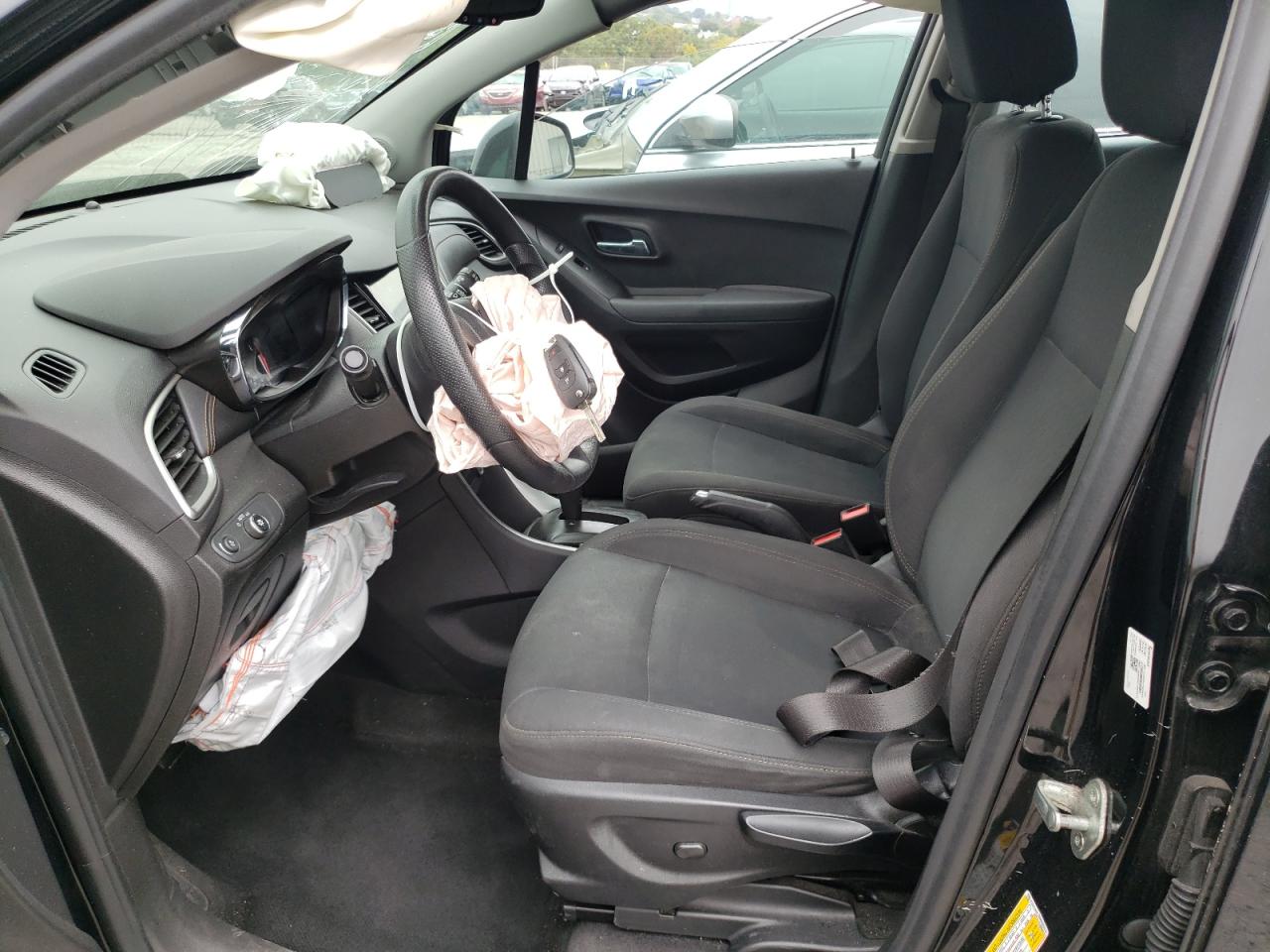 2019 Chevrolet Trax Ls VIN: 3GNCJKSB9KL230816 Lot: 73508044