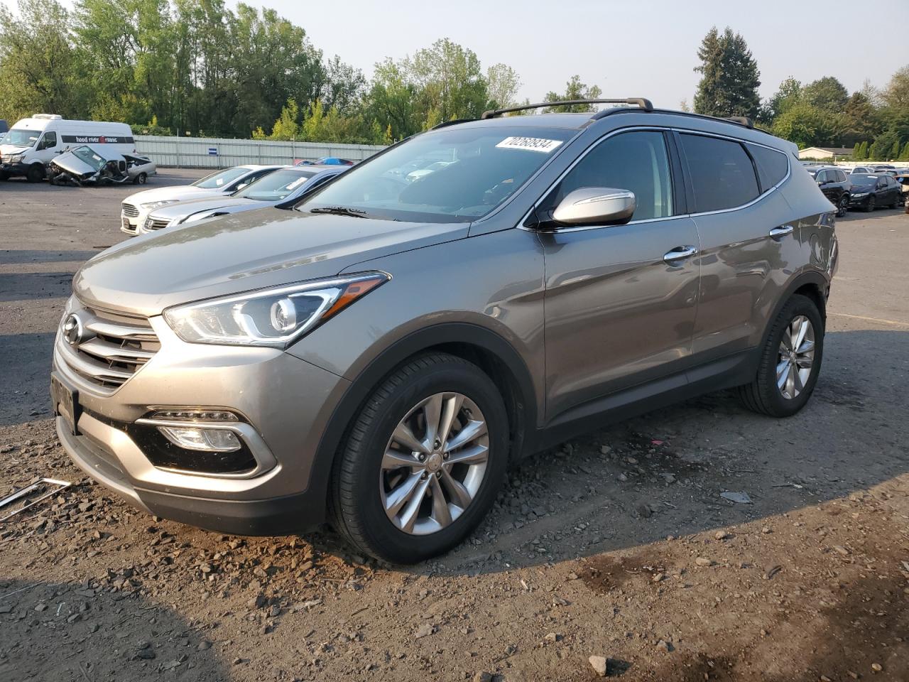 5XYZUDLA3HG486851 2017 HYUNDAI SANTA FE - Image 1