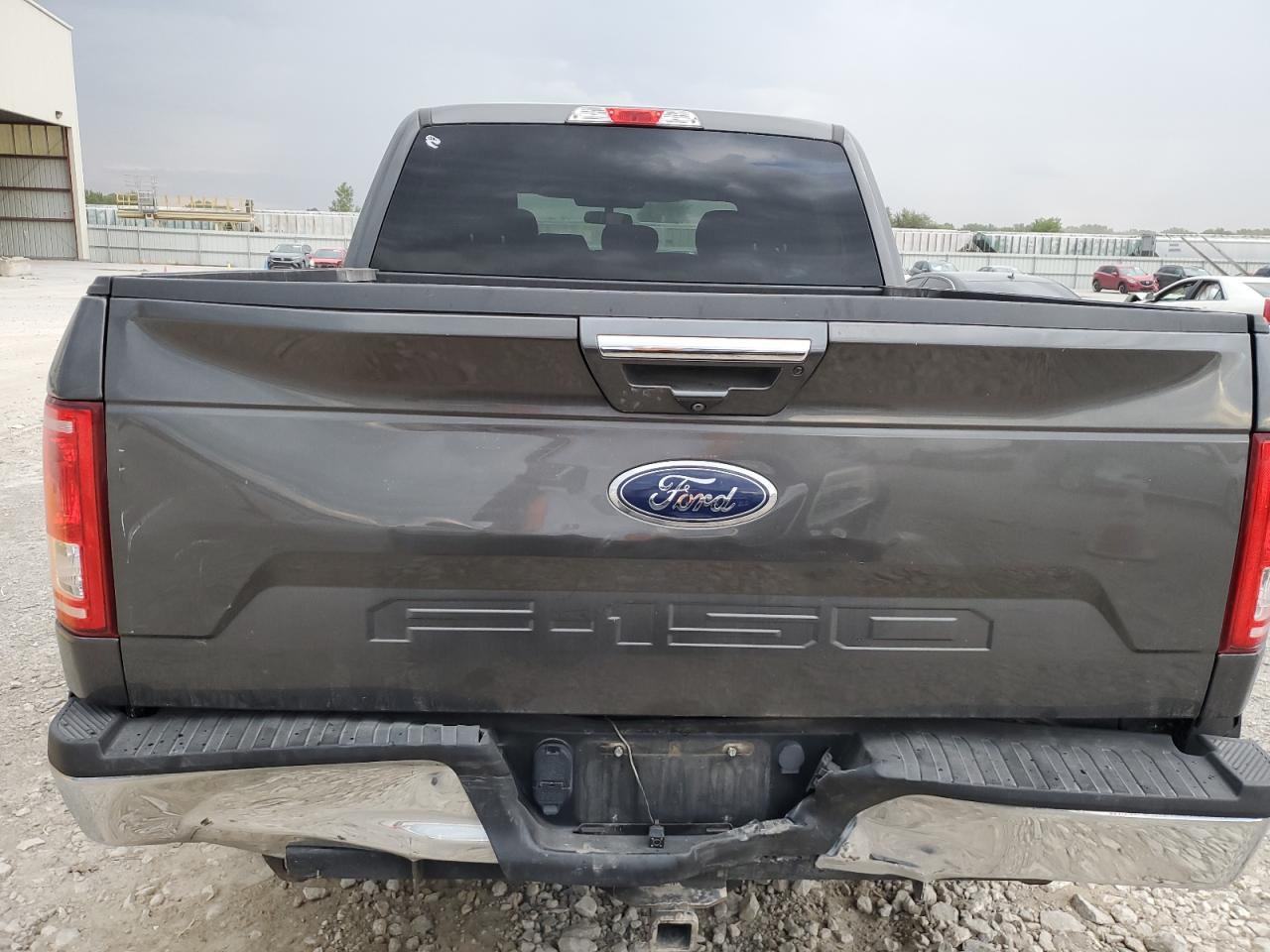 1FTEW1EP9HKC28868 2017 Ford F150 Supercrew