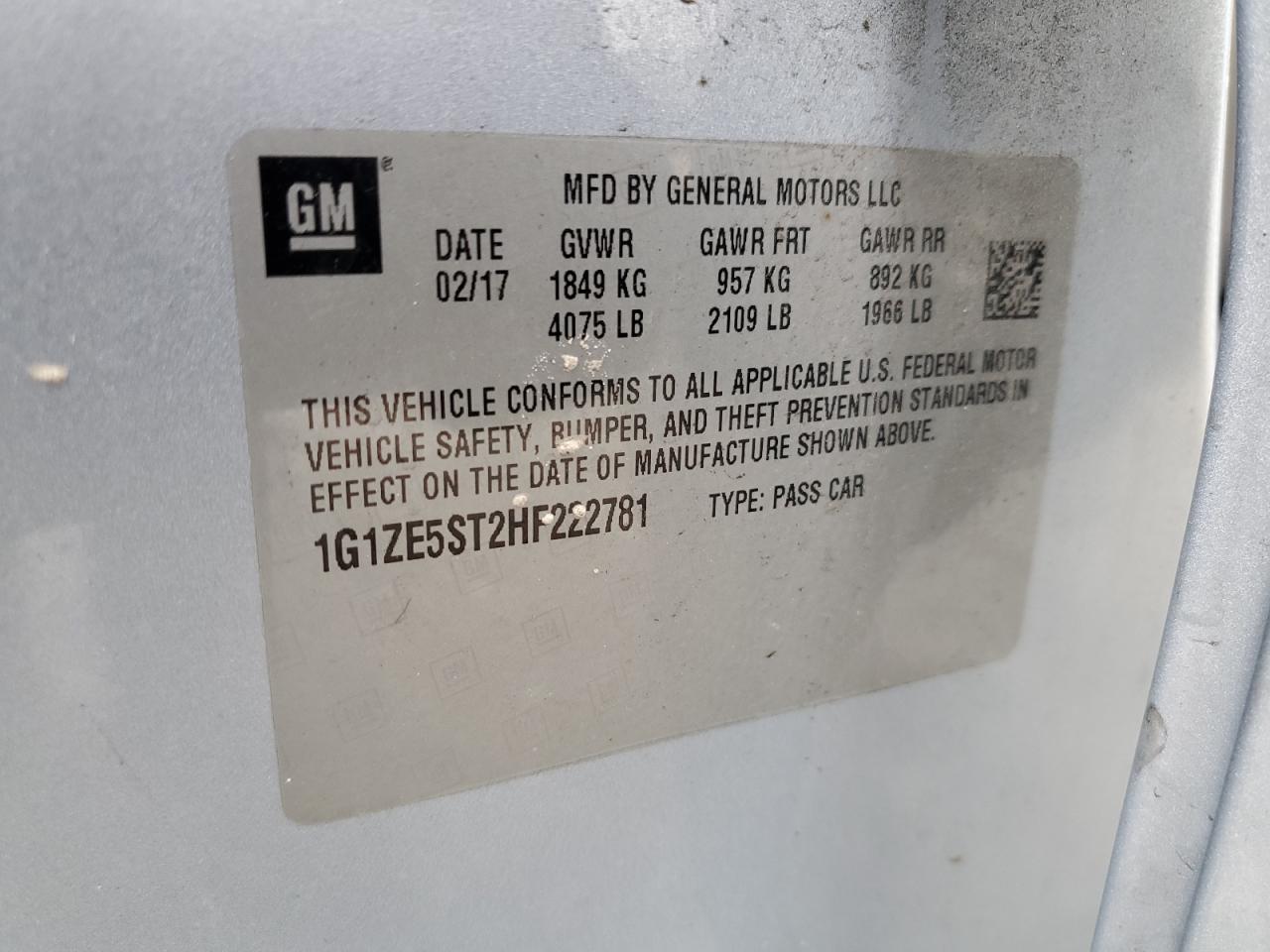2017 Chevrolet Malibu - Image 14